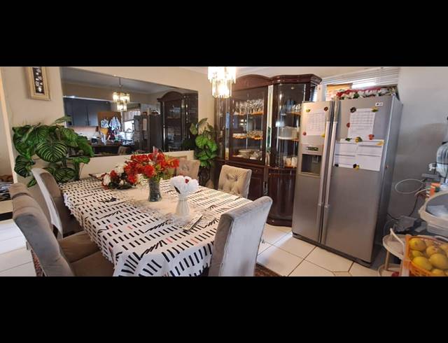 3 BEDROOM TOWNHOUSE FOR SALE IN BRACKENDOWNS